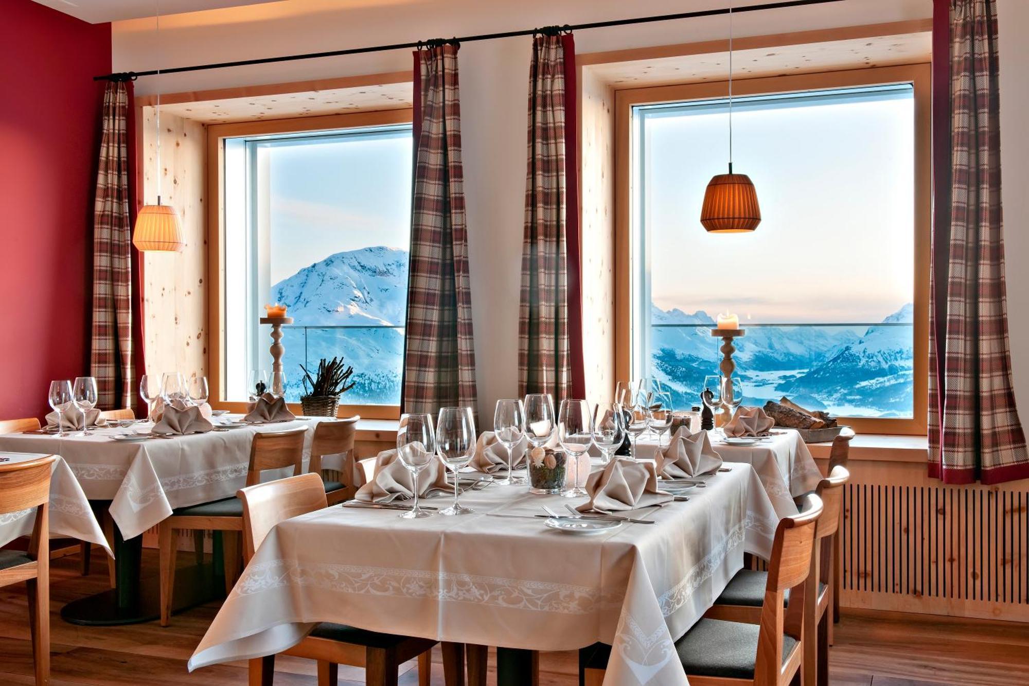 Romantik Hotel Muottas Muragl Samedan Eksteriør bilde